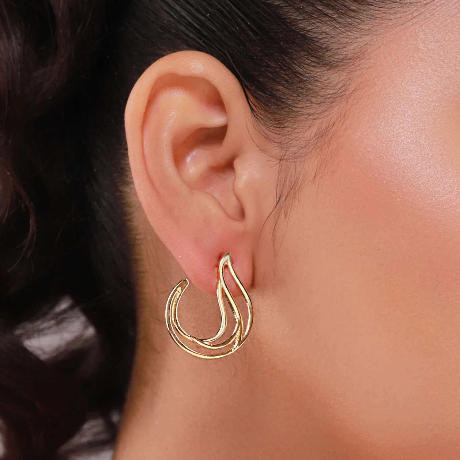 Flow Tide Sea Motion Front Back Hoop Earrings - Image 2