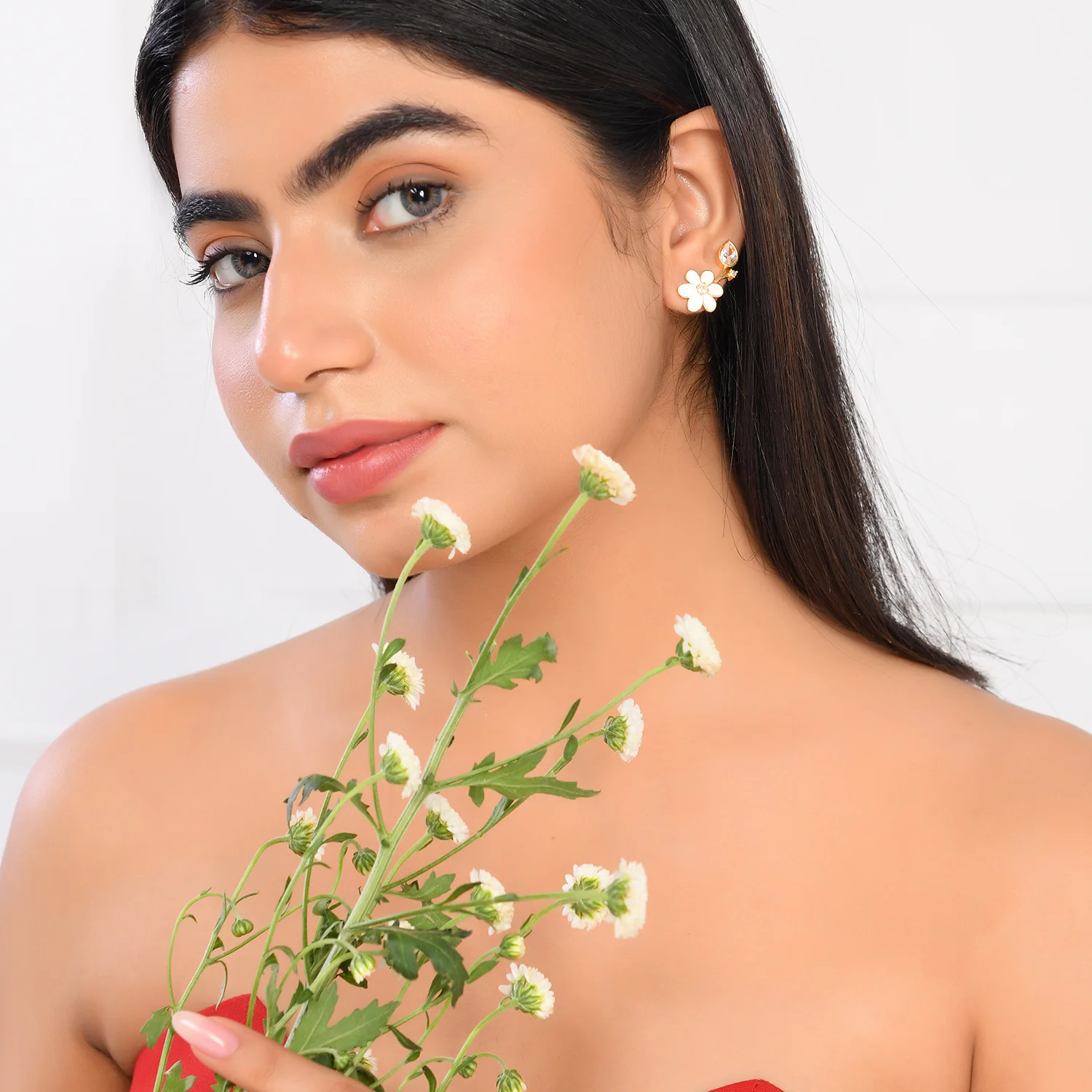 Flower Fantasy Leafy White Earrings - Image 2