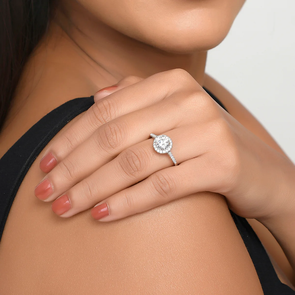Four Prong Setting Large Round Cut Zircon Silver Ring - Image 2