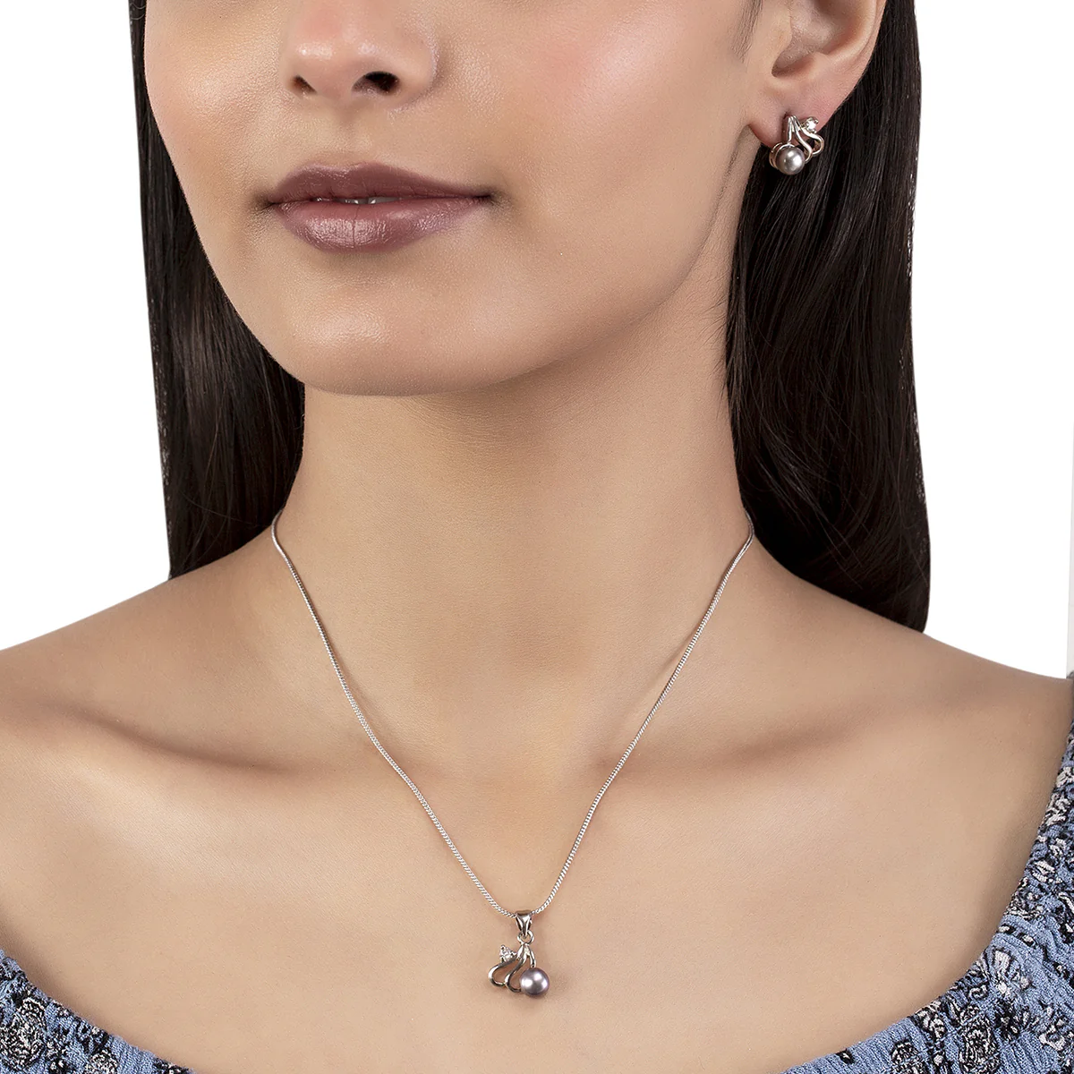 Generic Floral Pearl Pendant Set - Image 2