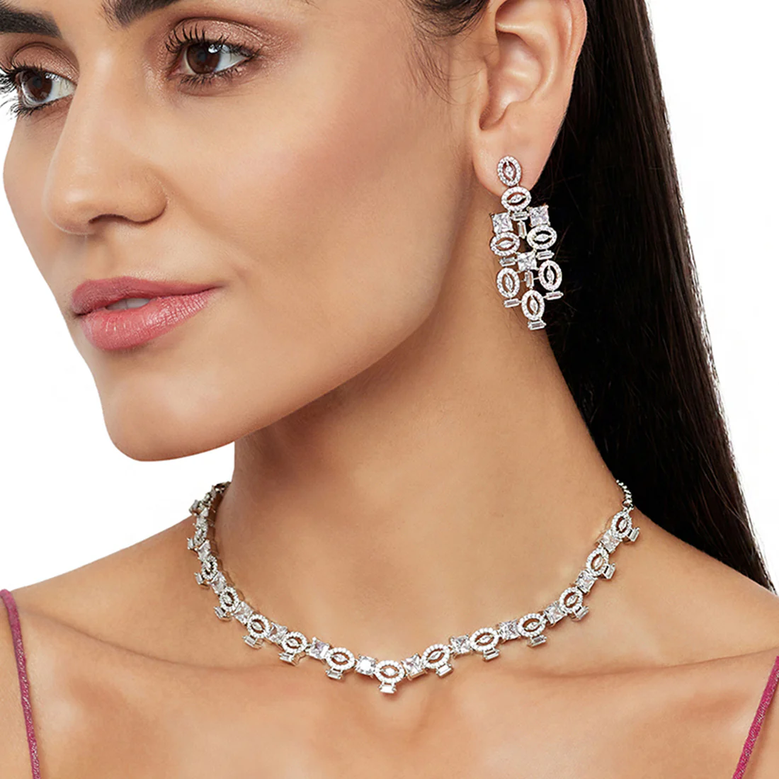 Sparkling Elegance Silver Plated Oval Necklace Set - Image 2