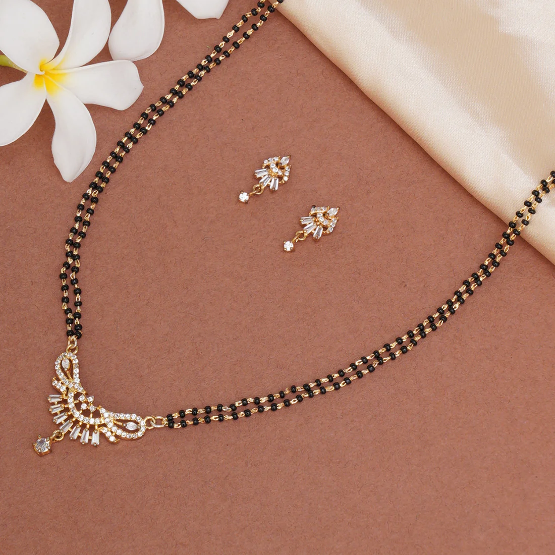 Pearl Essentials Traditional Mangalsutra Set