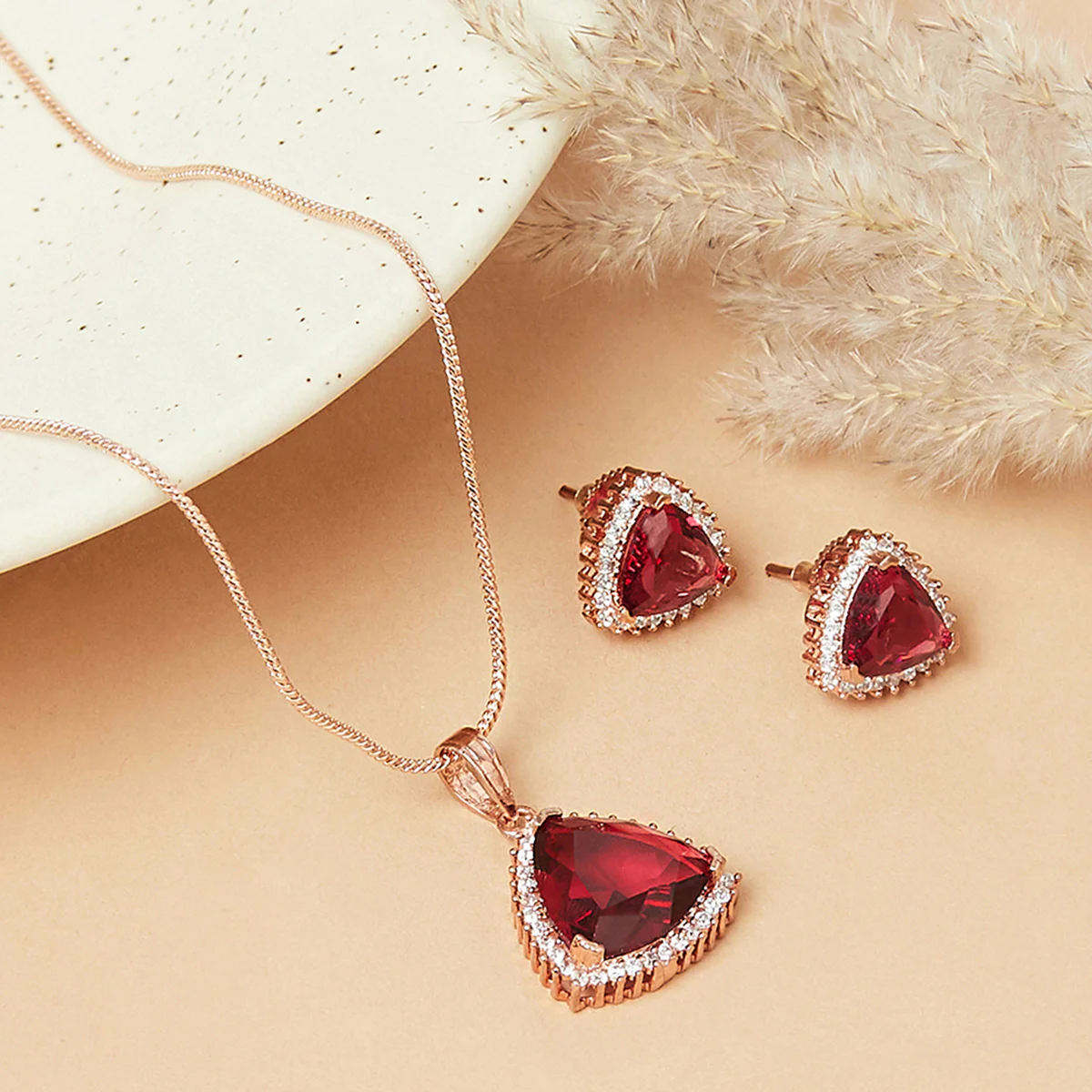 Sparkling Elegance Stone Fabricated Pendant Set