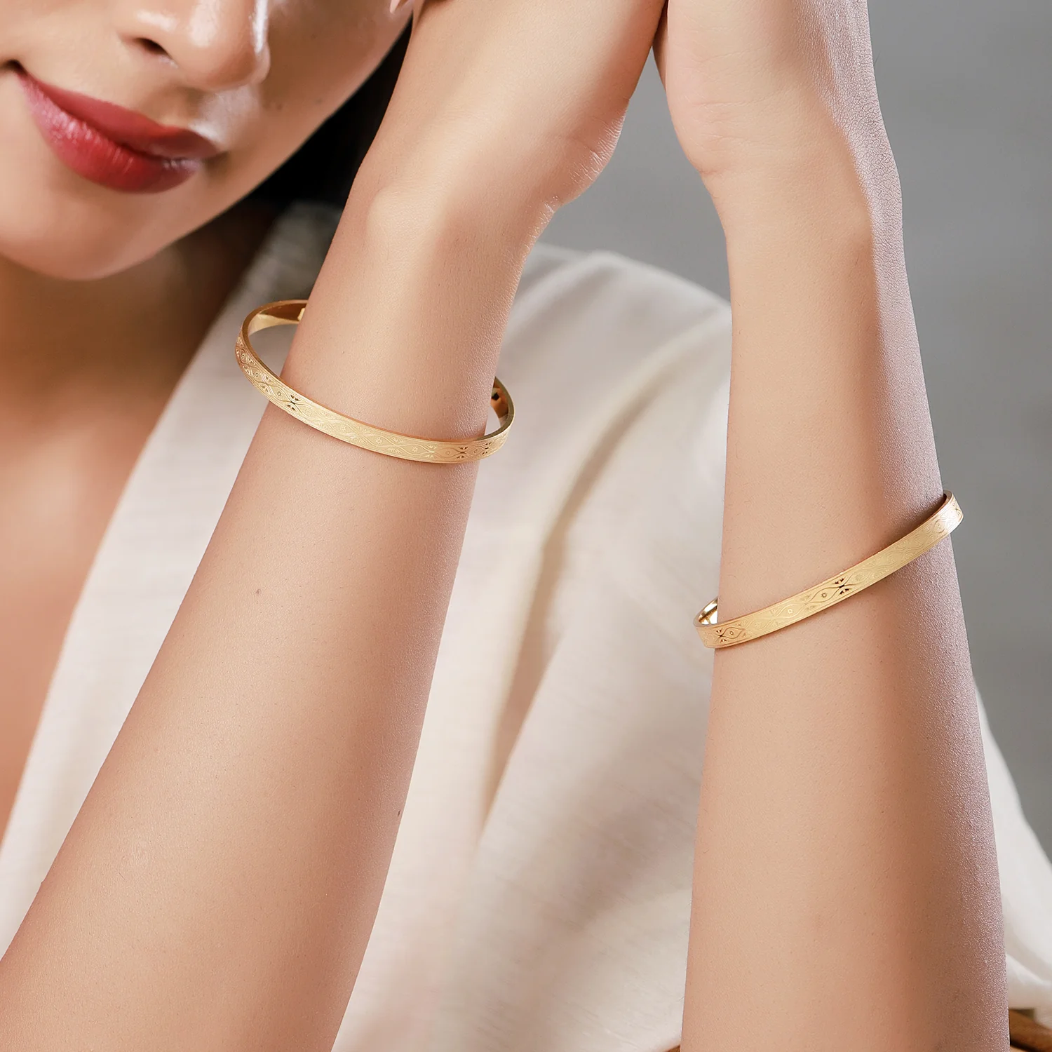 Gold Elegance Heer Bangles - Image 2