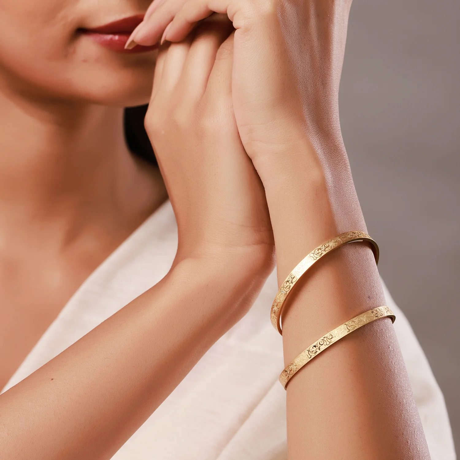 Gold Elegance Riwaayat Bangles - Image 2