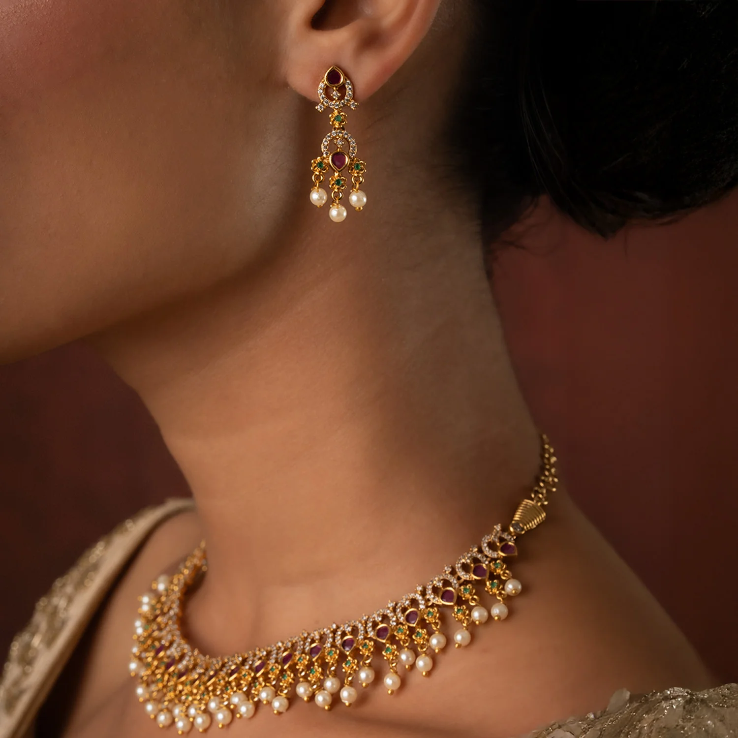 Gold Elegance Royal Ruby Pearl Necklace Set - Image 3