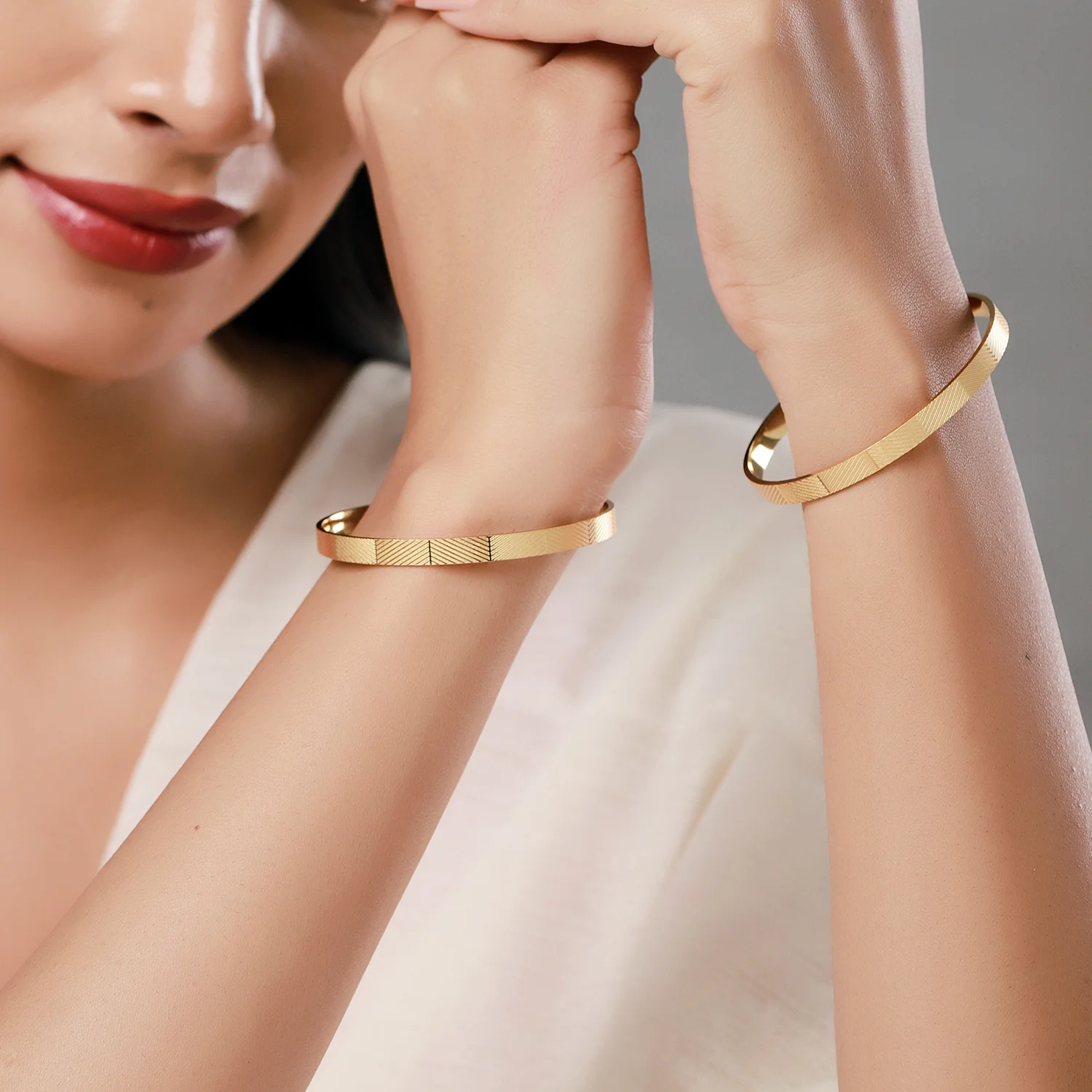 Gold Elegance Sunehri Noor Bangles - Image 2