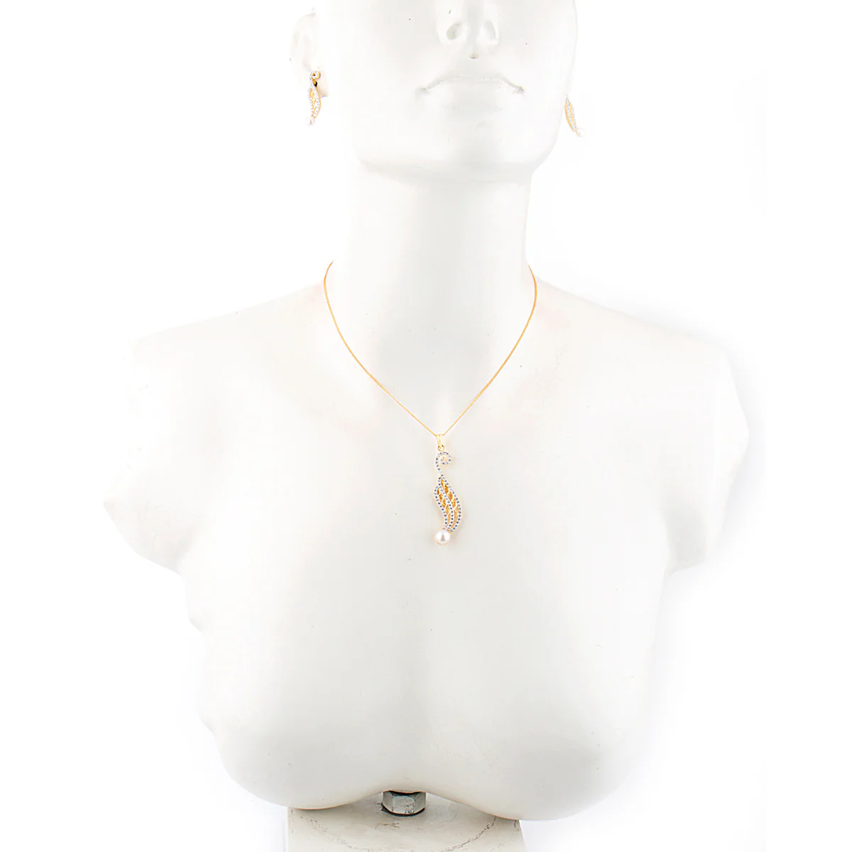 Gold Plated Classic Pendant Set Without Chain - Image 3