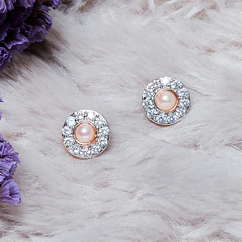 Gorgeous Rose Gold Pearly Whites Earrings