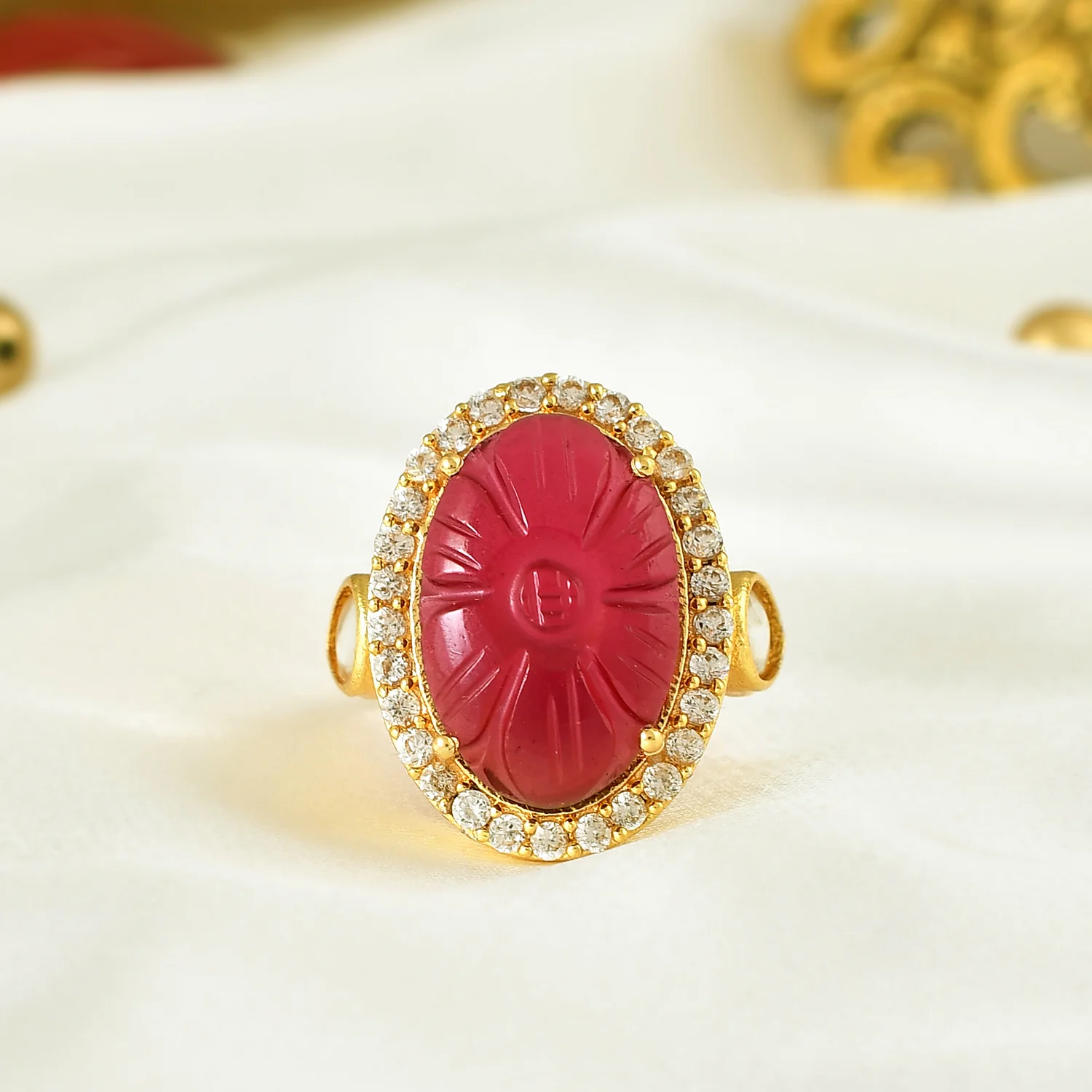 Heer Gulnoor Statement Ring