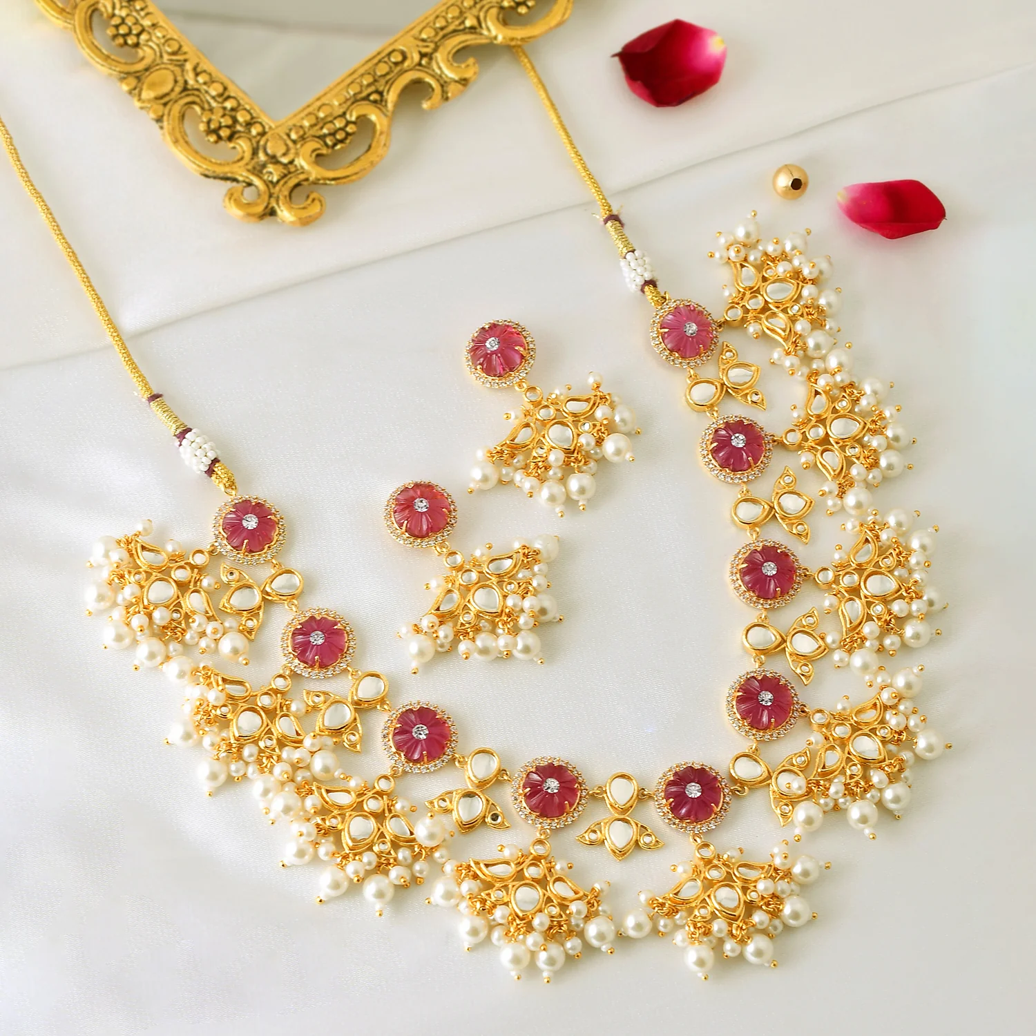 Heer Gulsheen Statement Necklace Set