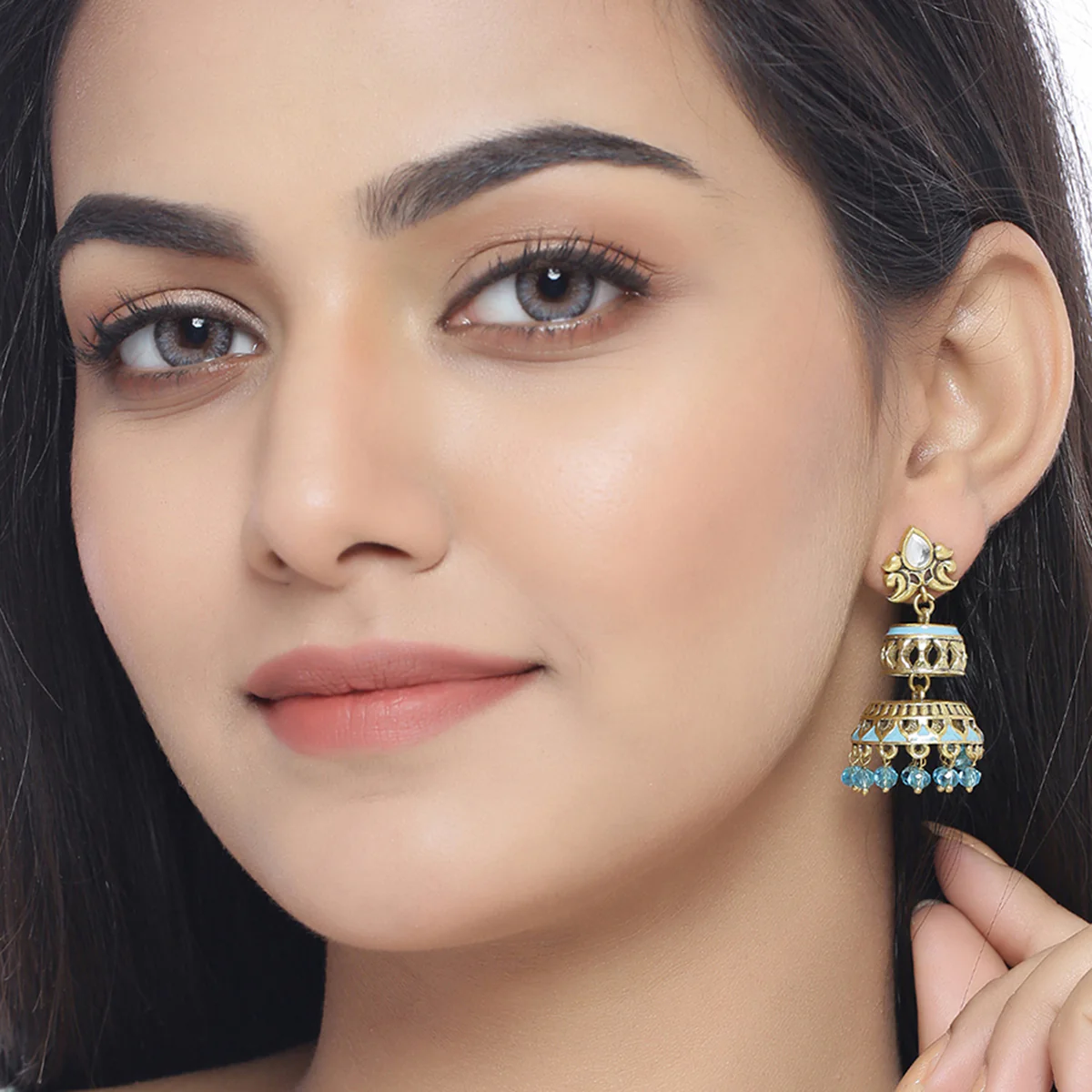 Gwalior Cutwork Design Layered Jhumka Earrings - Image 2