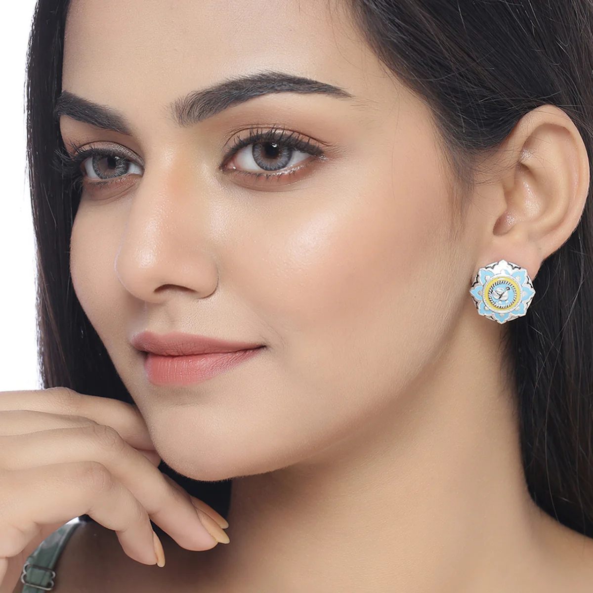 Gwalior Floral Motif Stud Earrings - Image 2