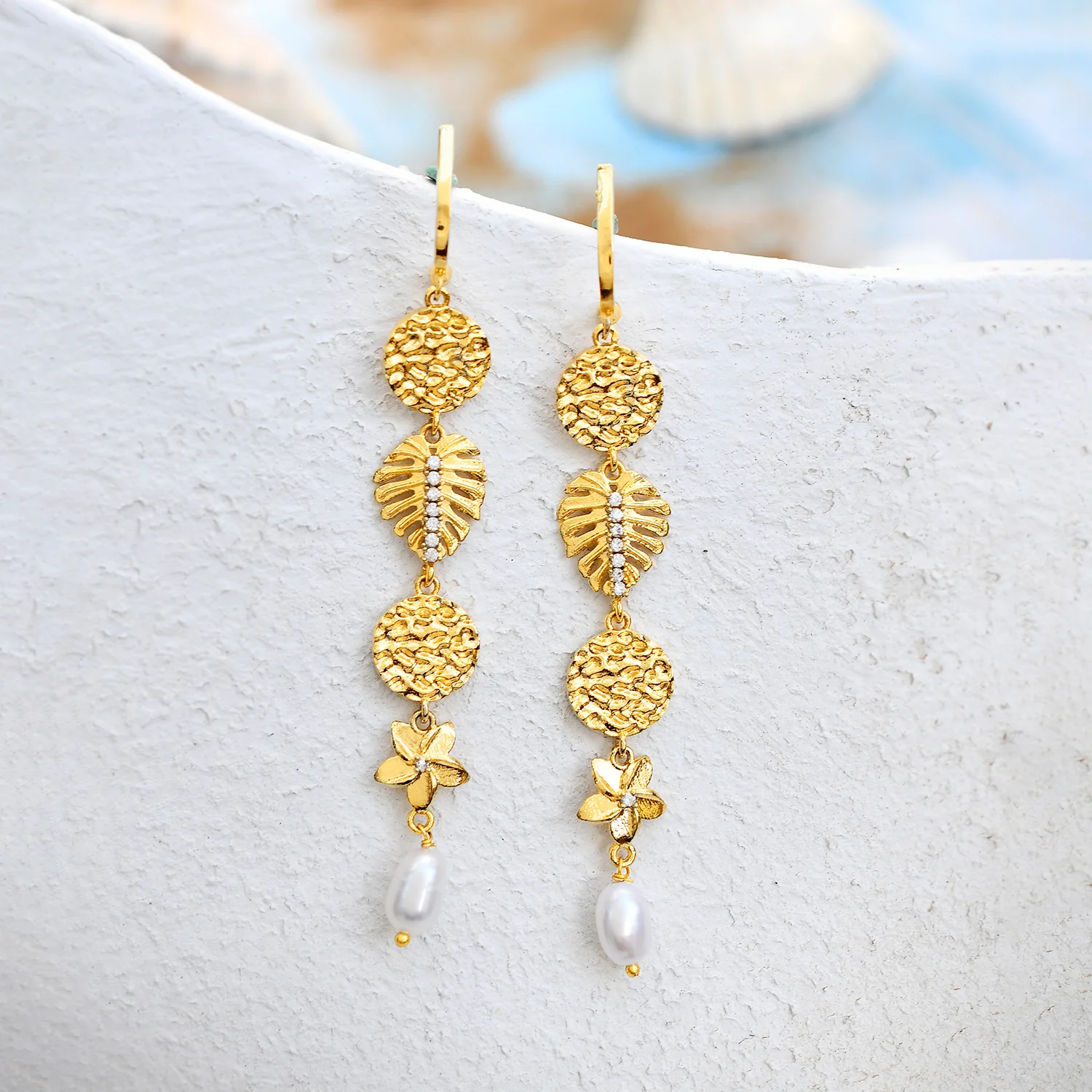 Hawaii Tropical Flora Shoulder Duster Earrings