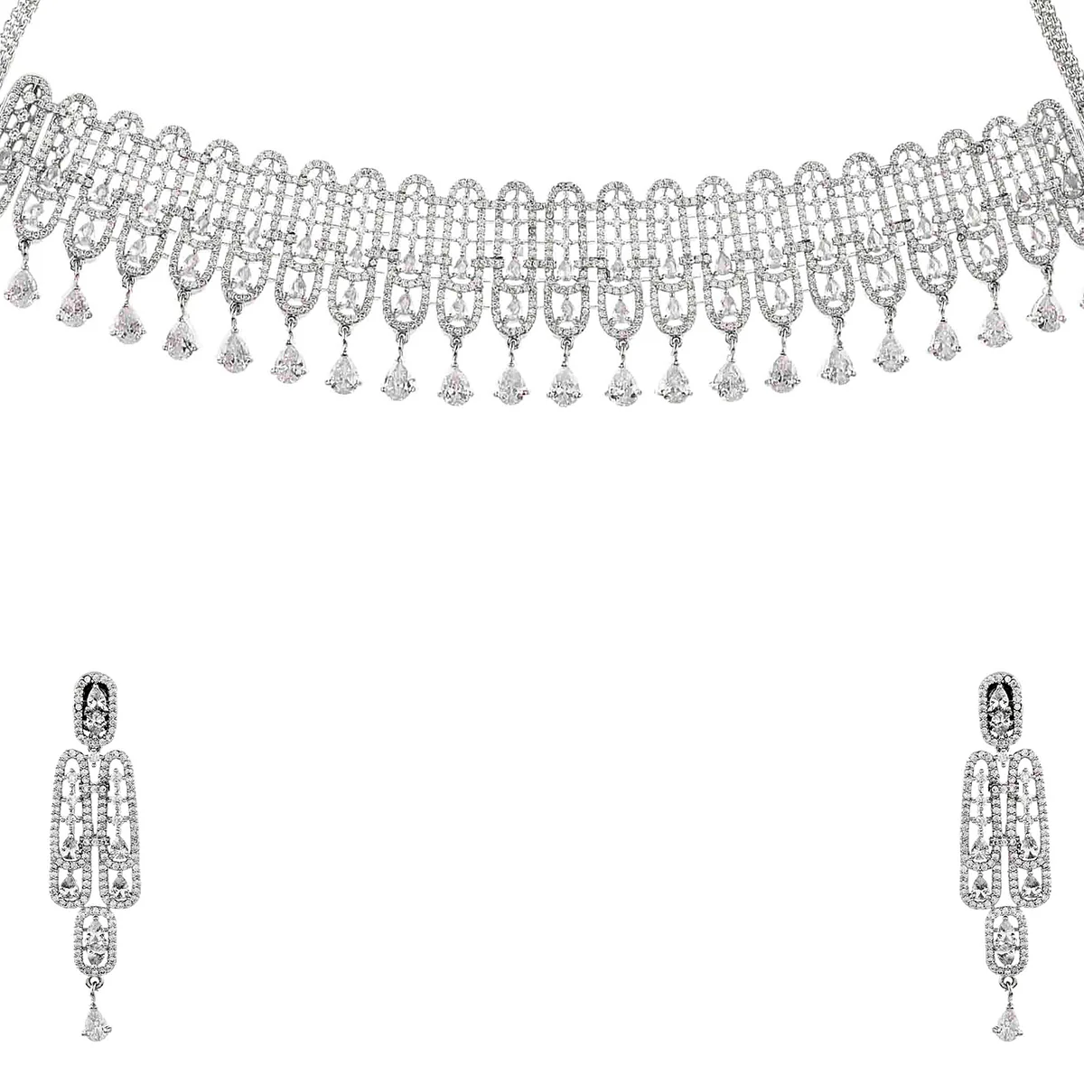Sparkling Opulence Pear Cut Jewellery Set - Image 4