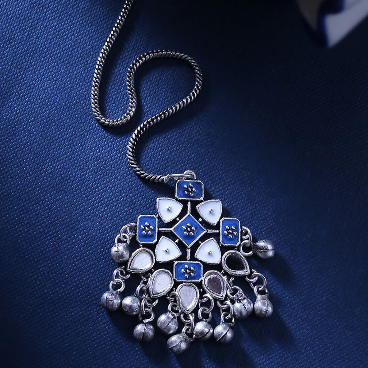 Indigo Affair Statement Maang Tika