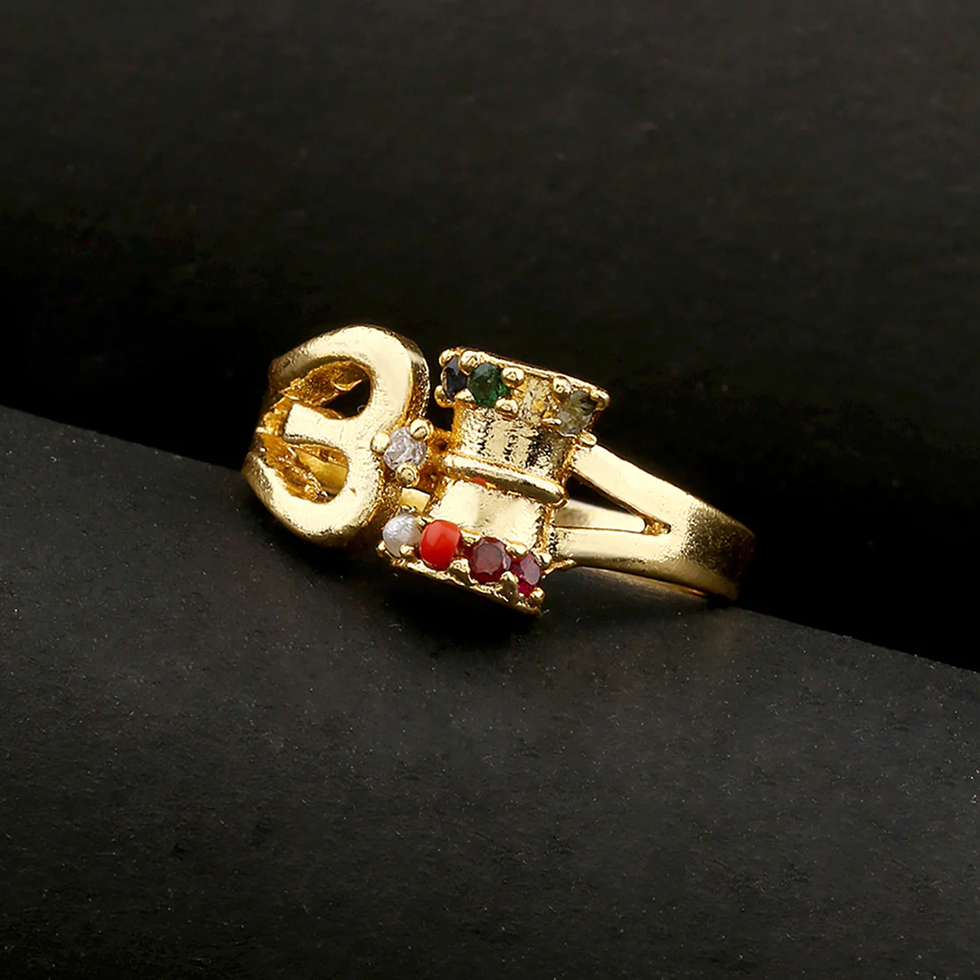 Kailasha Trishul Damru Yellow Gold Ring