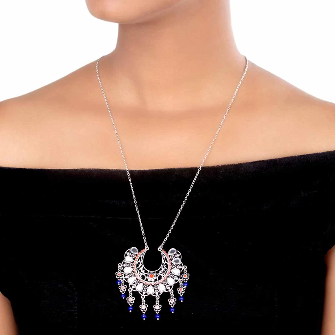 Kesar Floral Motifs Necklace - Image 2
