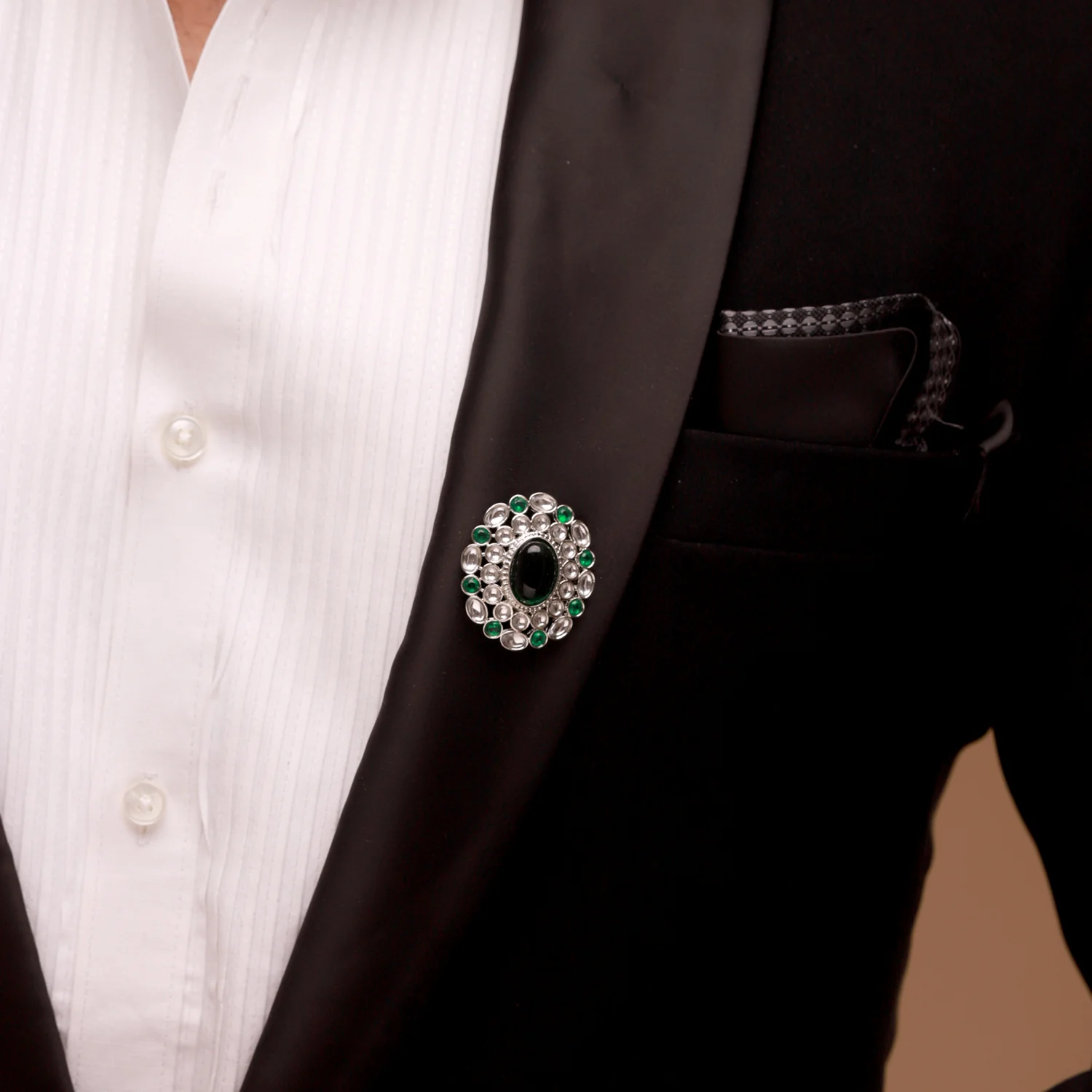 Kings of Rajasthan Manvar Brooch - Image 2