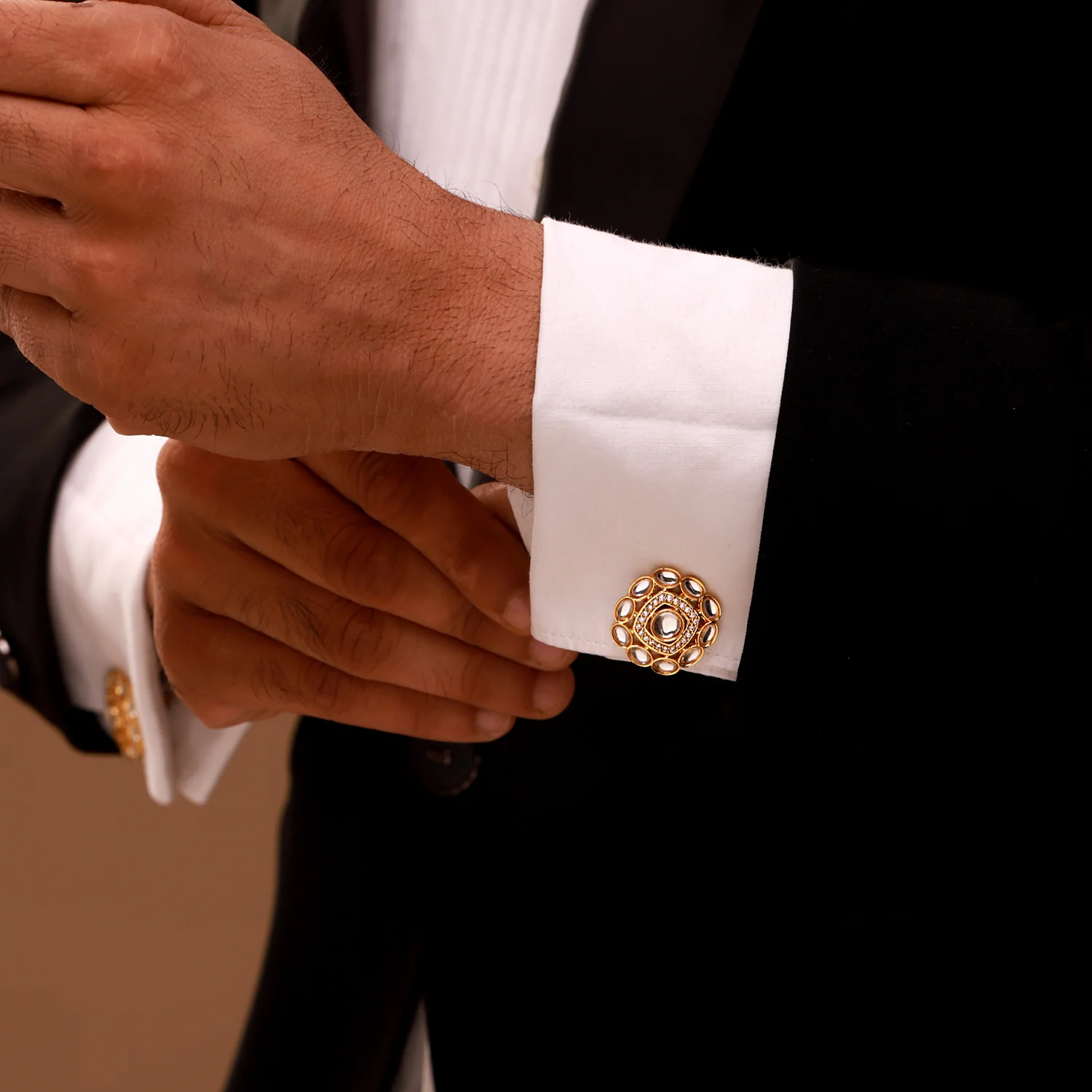 Kings of Rajasthan Rajvansh Cufflinks - Image 2