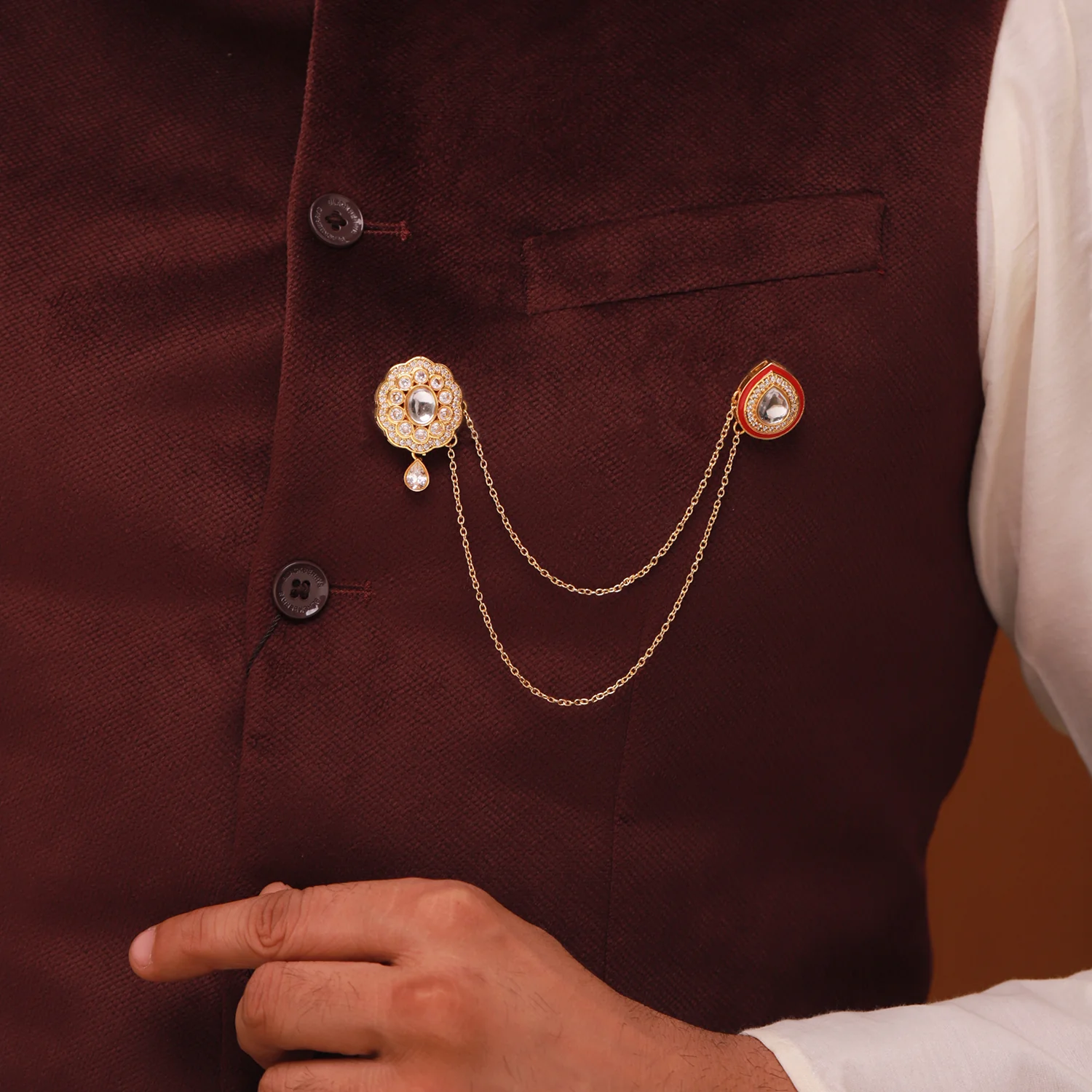 Kings of Rajasthan Rudraj Brooch - Image 3