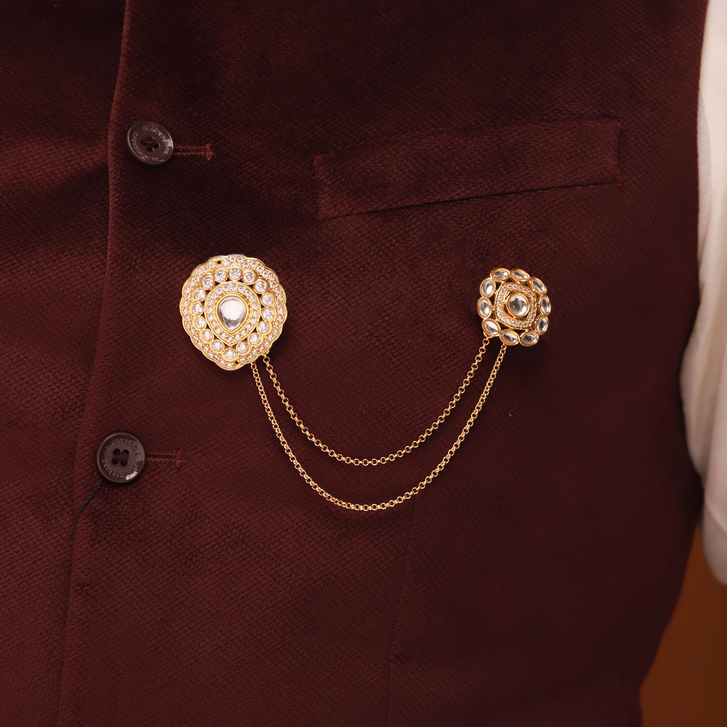 Kings of Rajasthan Veerang Brooch - Image 2