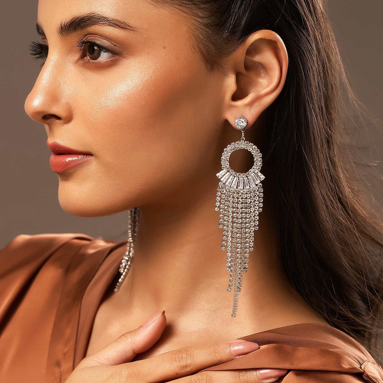 Korean Bling Celestial Cascade Earrings - Image 3