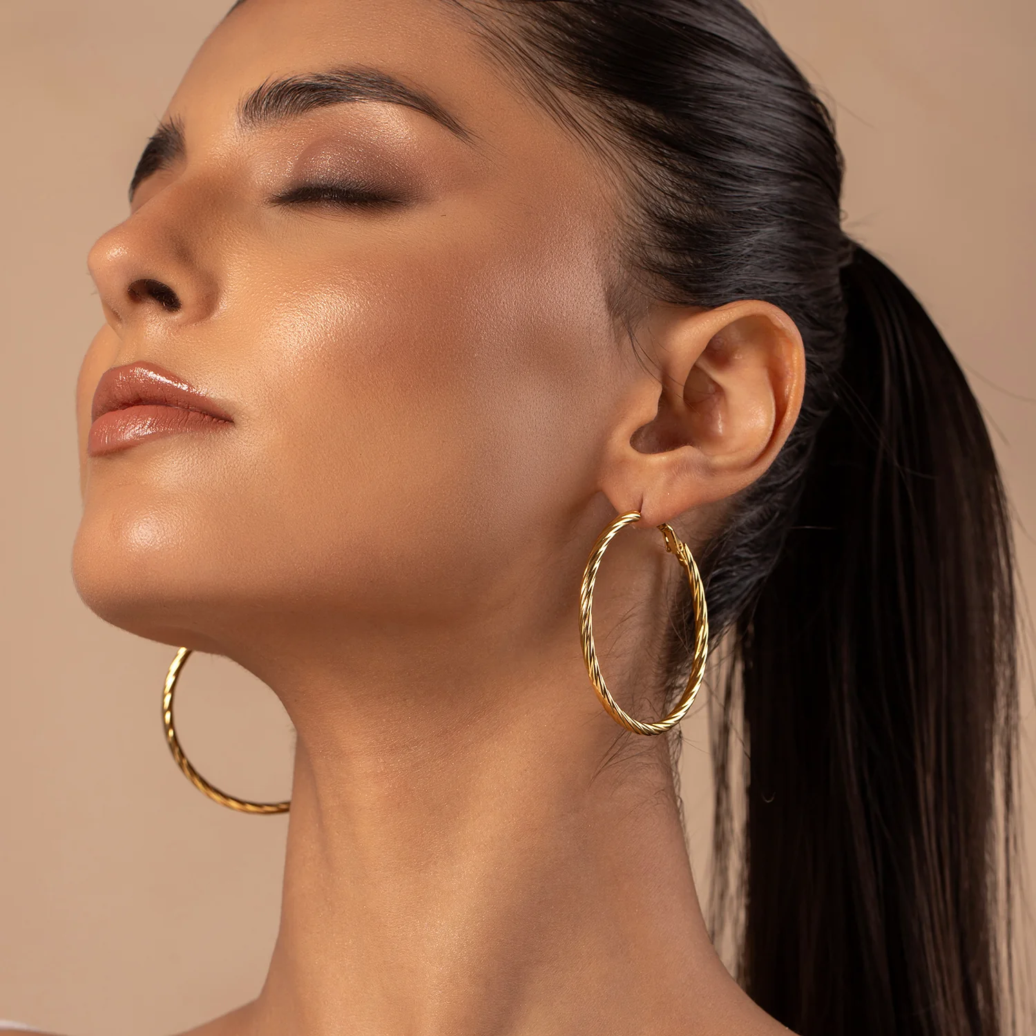 Korean Bling Golden Wave Hoops Earrings - Image 2
