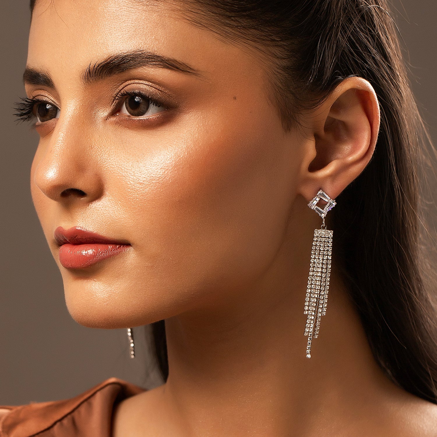 Korean Bling Twilight Cascade Earrings - Image 3