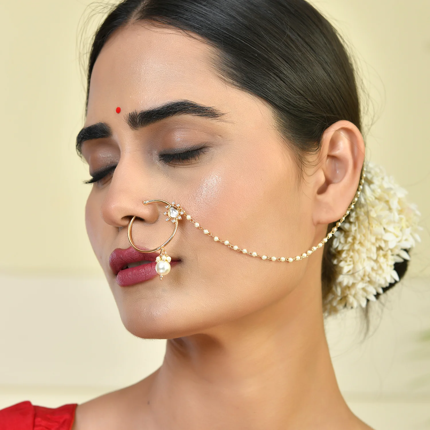 Kundan Elegance Royal Blossom Gold Nose Ring With Chain - Image 2