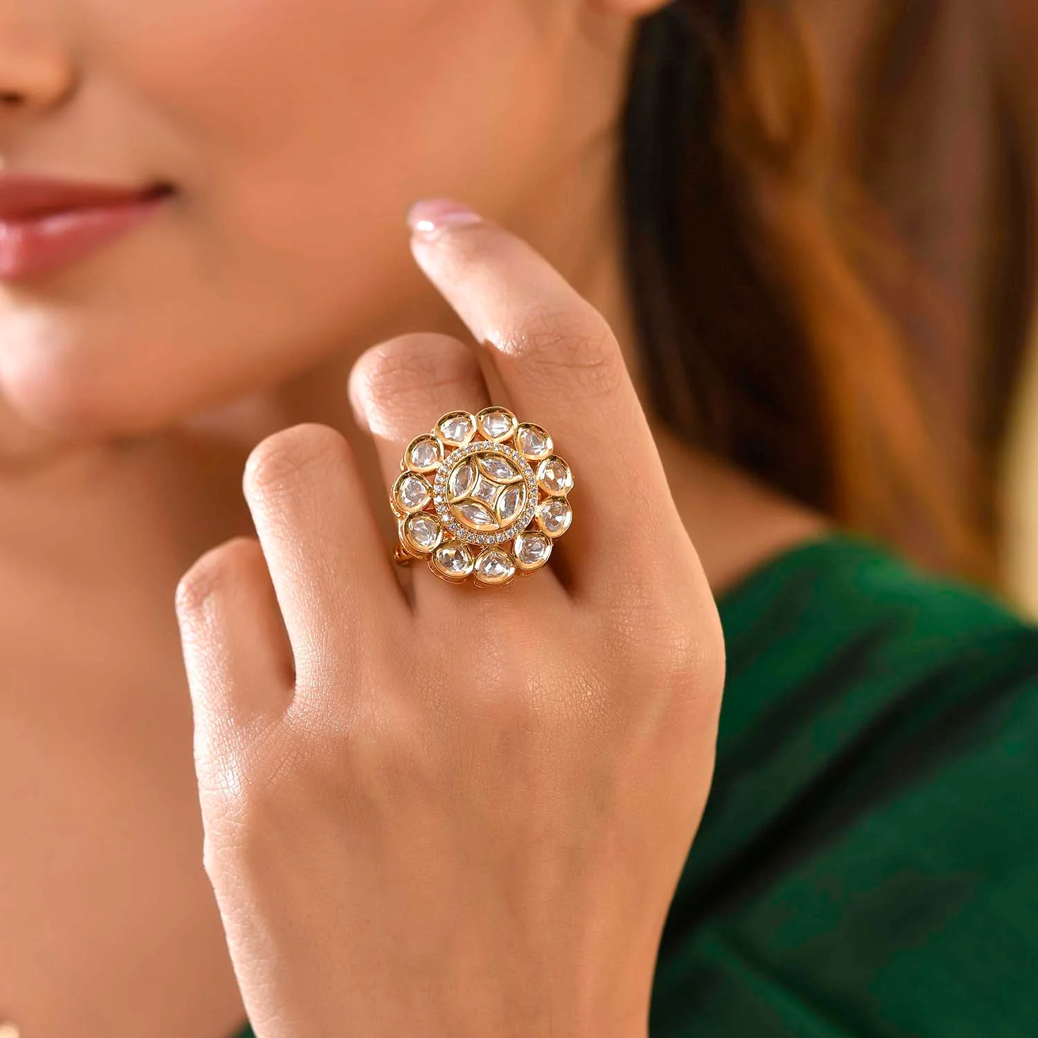 Kundan Opulance Chandani Glow Ring - Image 2
