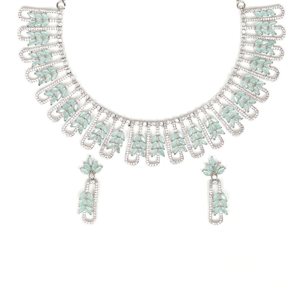 Leaves Motif Pear Cut CZ Adorned Silver Plated Brass Jewellery Set - Image 4