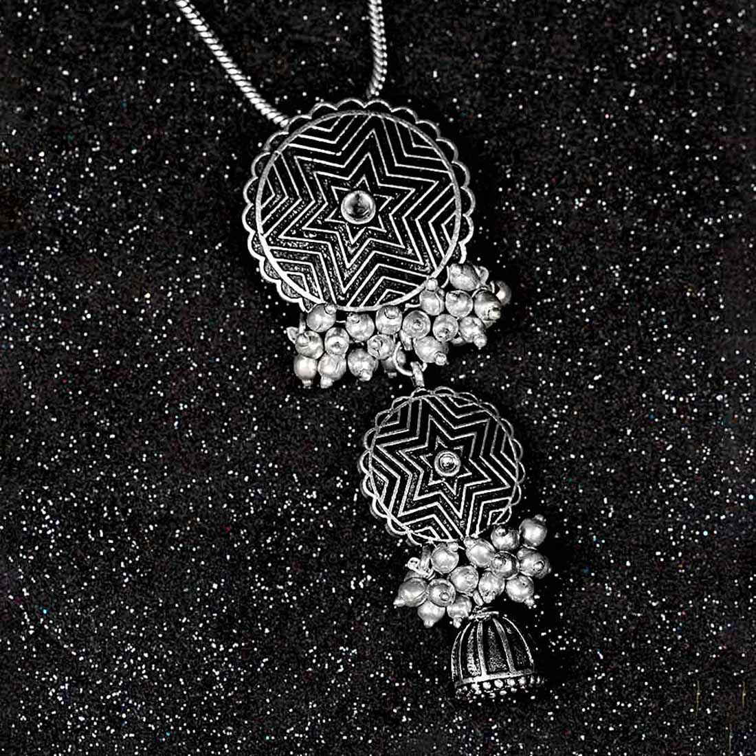 Leela Dual Disc & Pearl Necklace