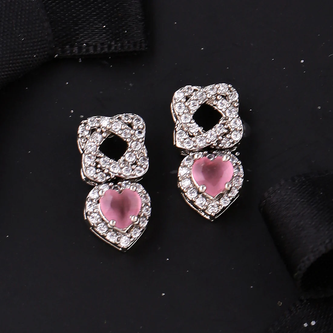 Love Knots Small Hearts Earrings