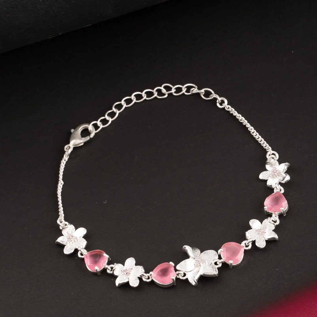 Love Paradise Beautiful Floral Bracelet