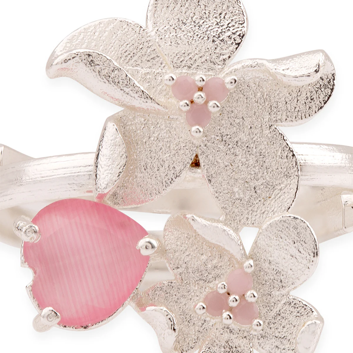 Love Paradise Tri Floral Pattern Ring - Image 4