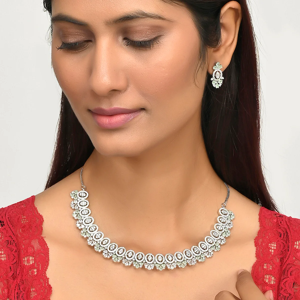 Luxurious Silver Plated Oval Cut Zirconia Adorned Brass Jewellery Set - Image 2