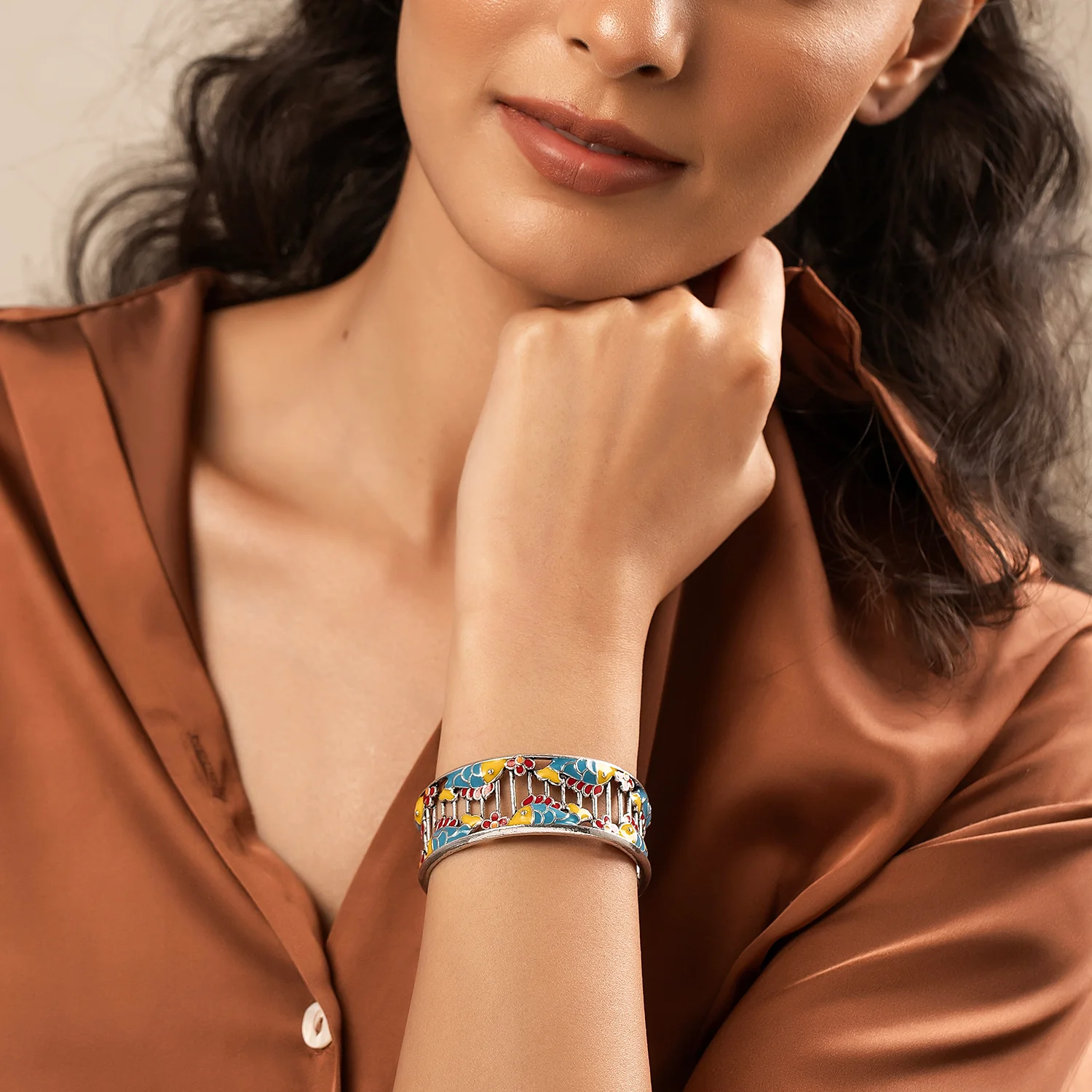 Madhubani Matsya Oxidised Enamel Cuff Bangle - Image 2
