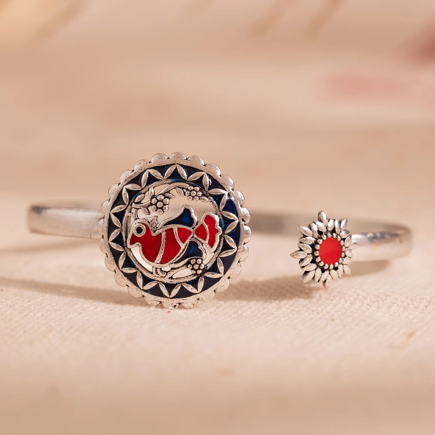 Madhubani Pakhi Phool Oxidised Enamel Bangle
