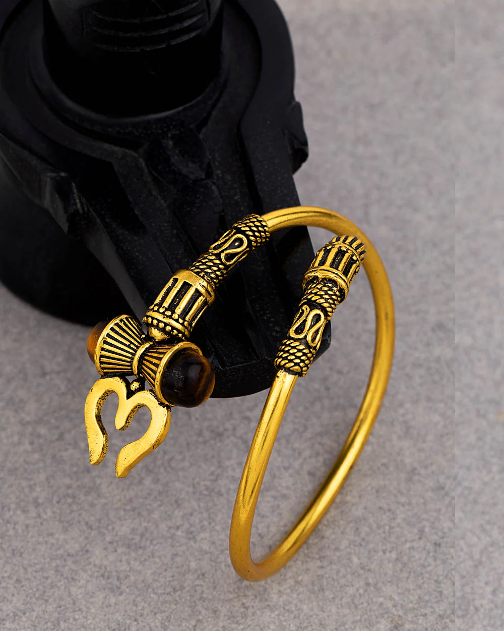 Mahadev Extension OM Inscription Men's Bracelet