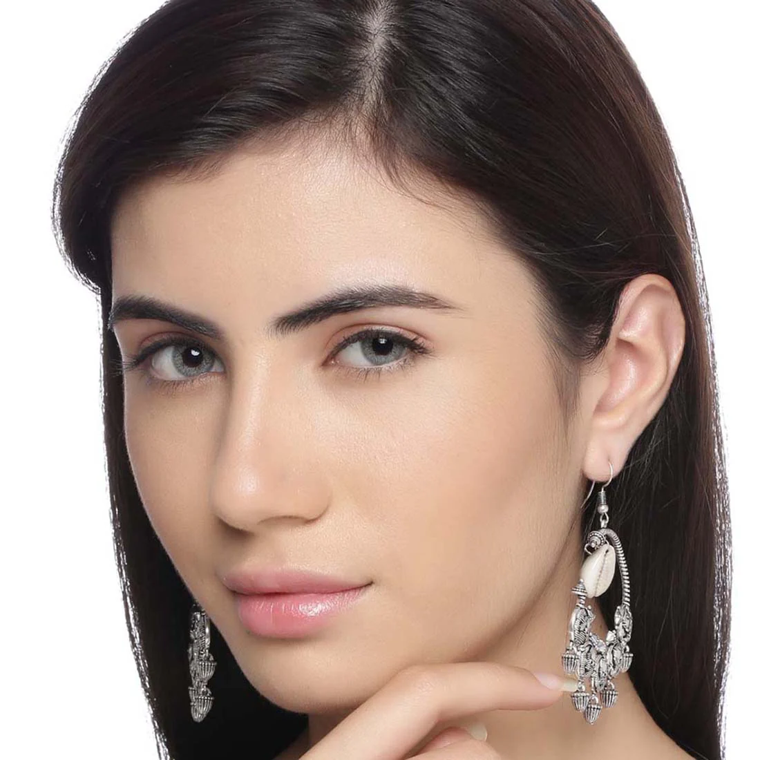 Mohenjo-Daro Sea Shell Open Hoop Earrings - Image 2