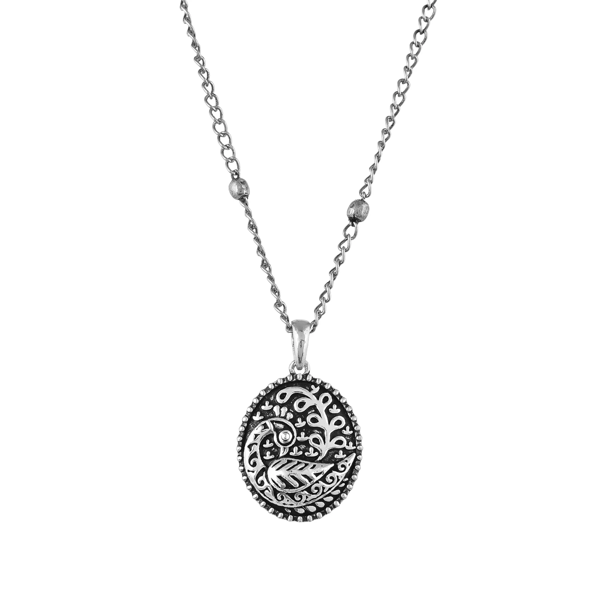Morni Vannamayil Pendant Set - Image 5