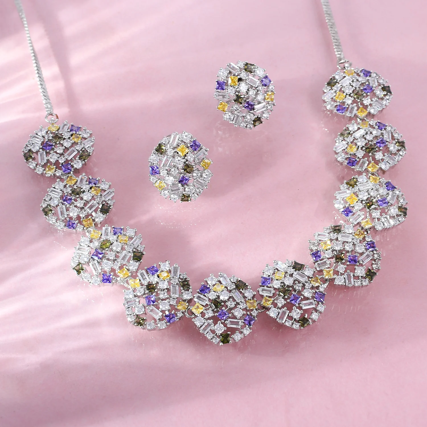 Mosaic Refined Glam Necklace Set