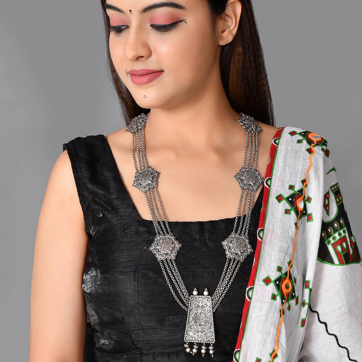 Nrityotsava Amulya Long Necklace - Image 3