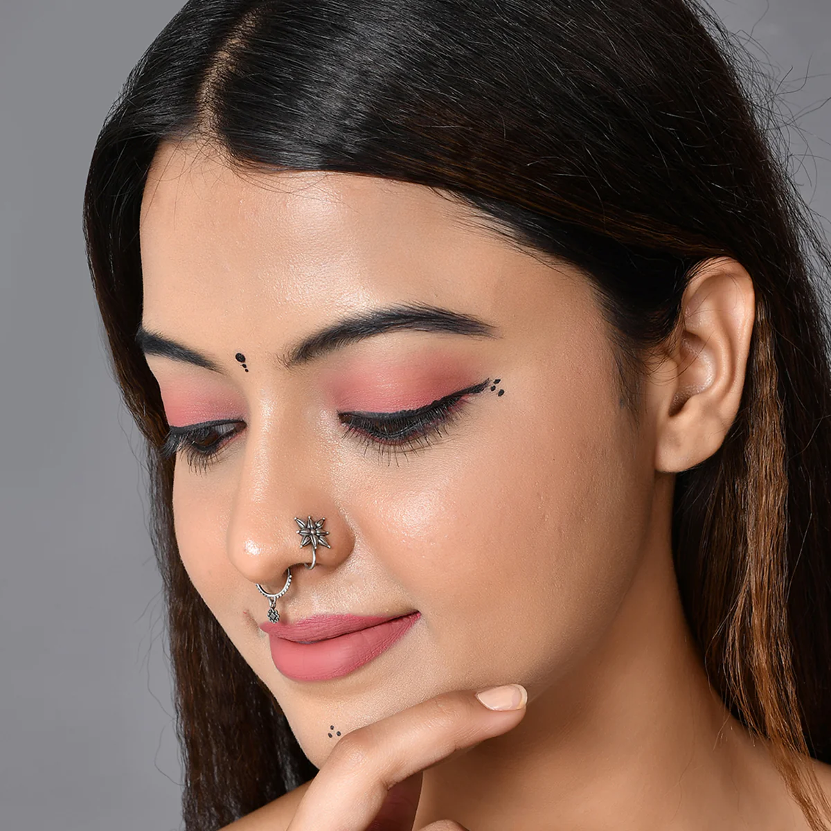 Nrityotsava Advika Nose Pin - Image 3
