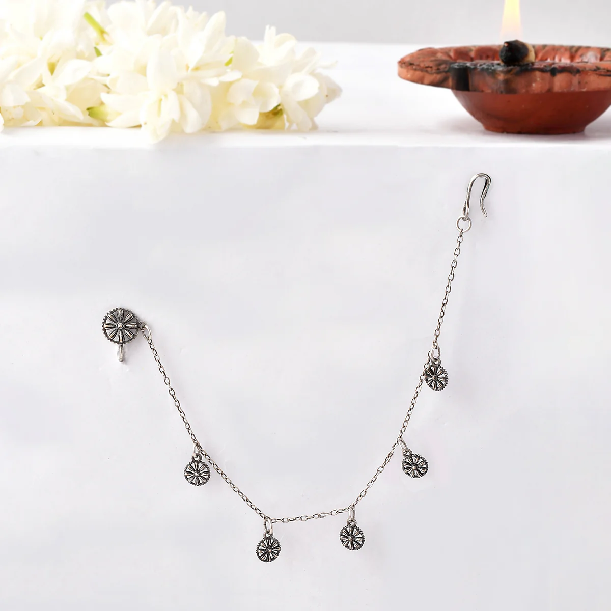 Nrityotsava Ishana Nose Ring With Chain
