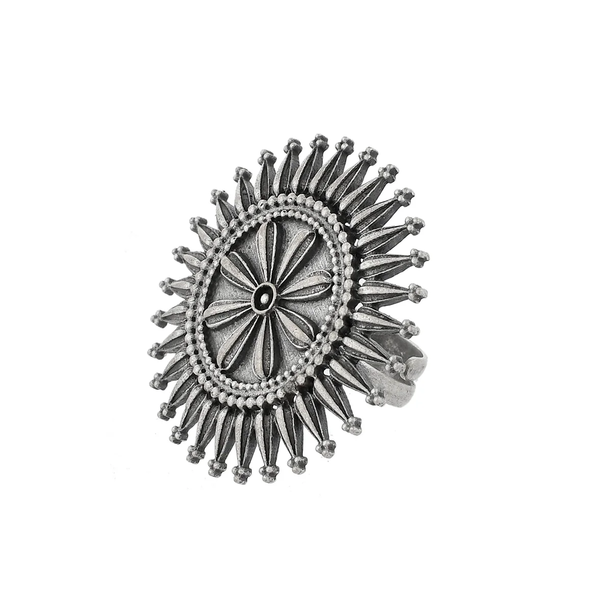 Nrityotsava Ishana Statement Ring - Image 4