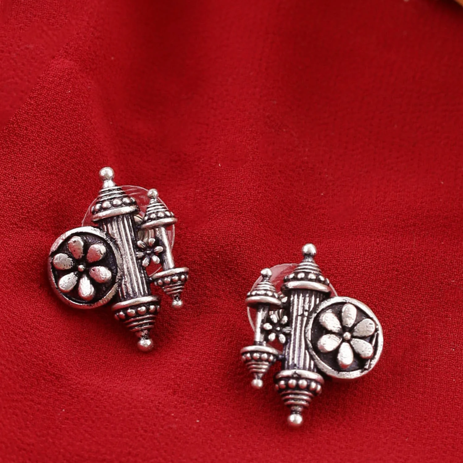 Nayantara Floral Motif Embossed Earrings