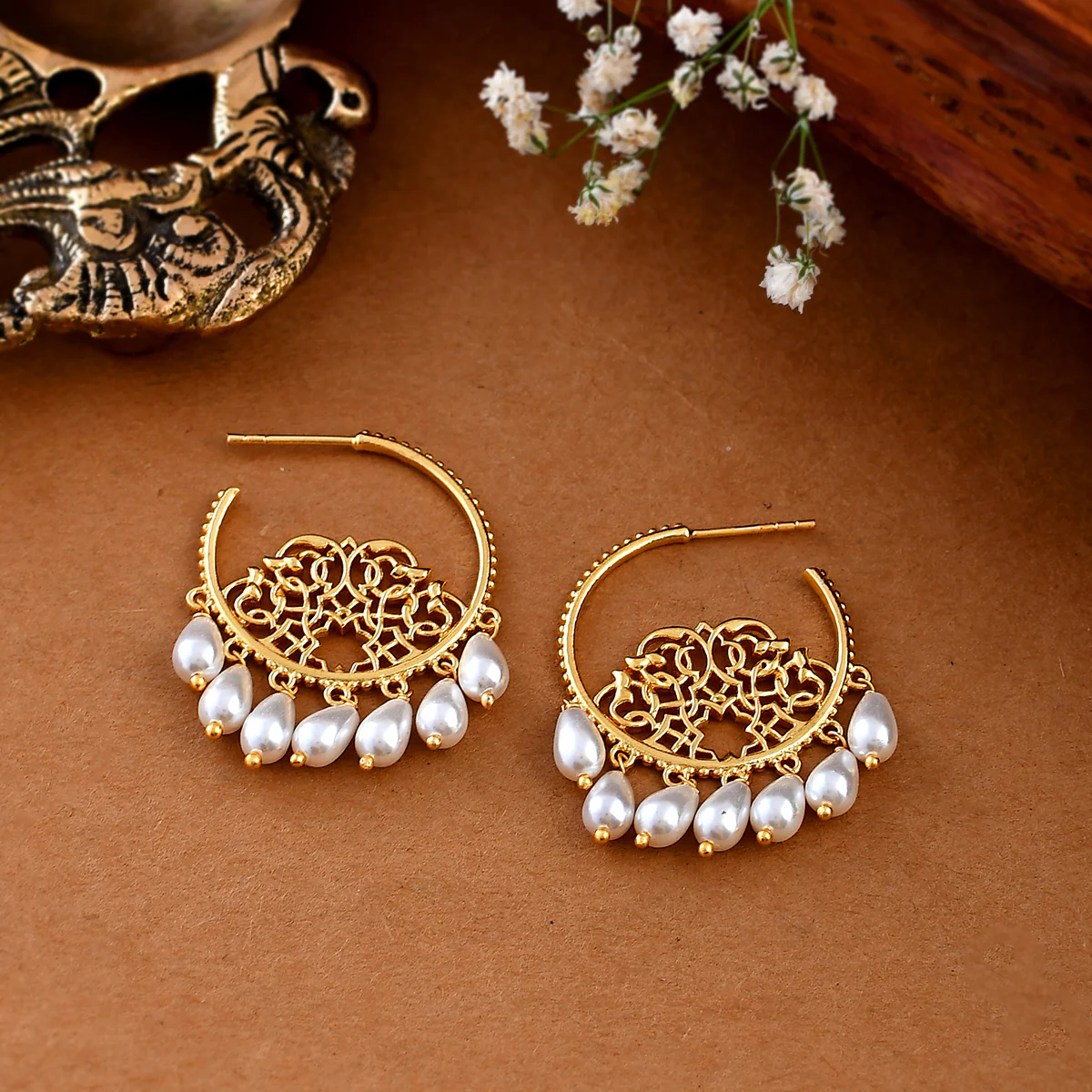 Nazakat Nazuk Pearl Drop Hoop