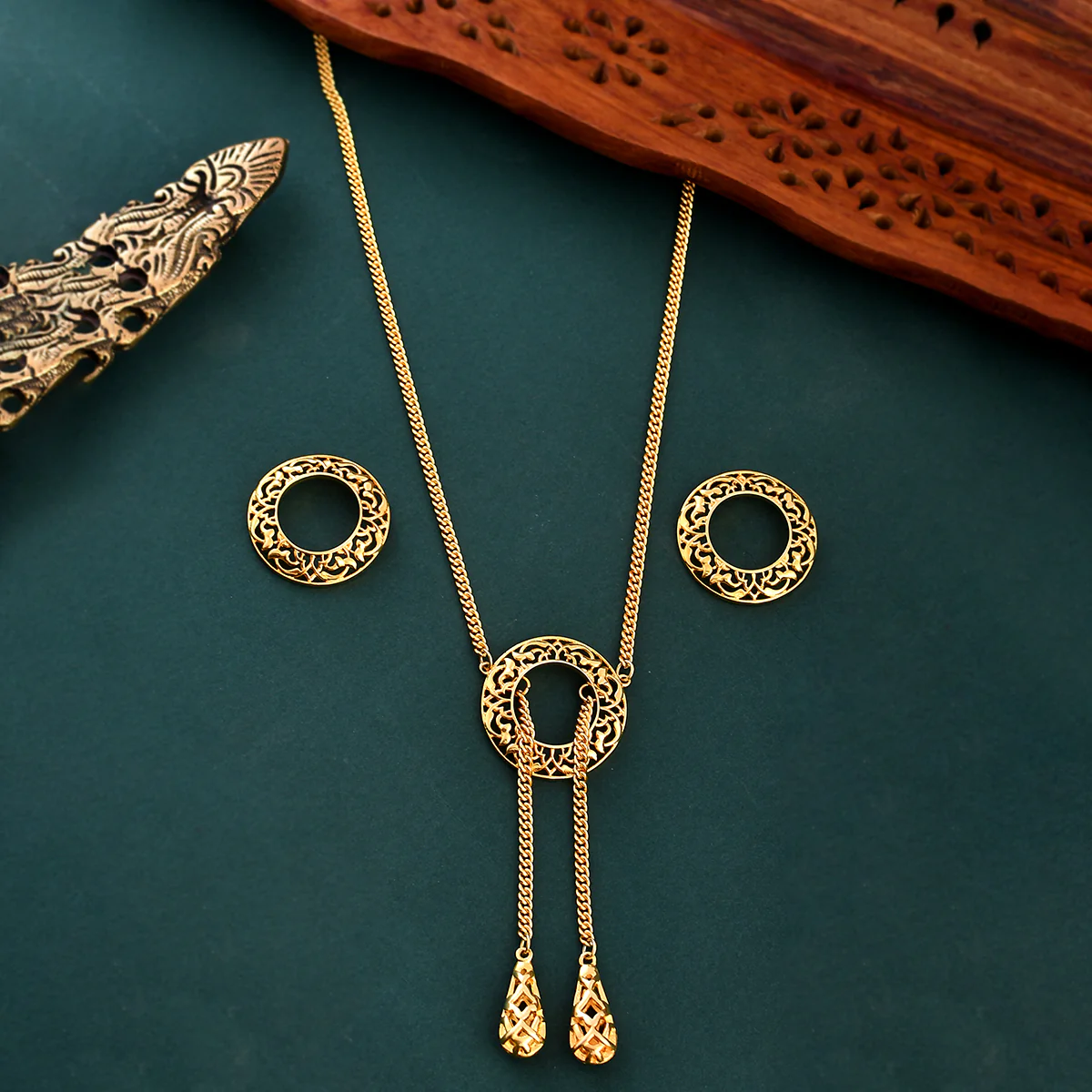 Nazakat Noor Necklace Set - Image 2